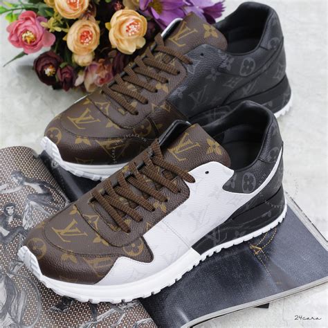 louis vuitton homme sneakers|louis vuitton men's sneakers monogram.